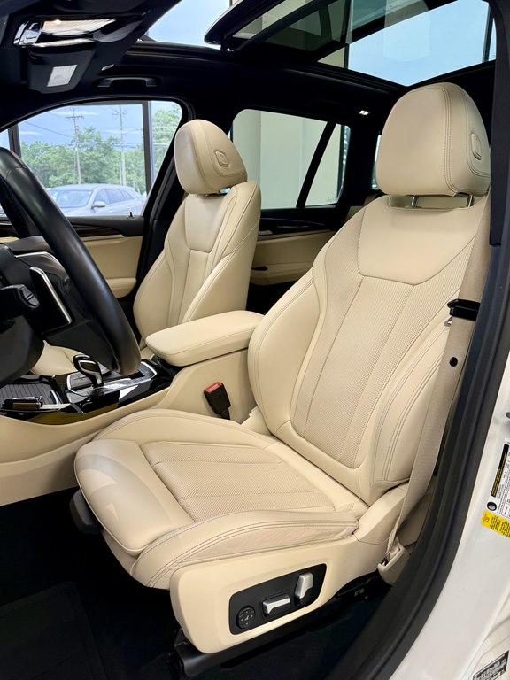 Photo 14 of this BMW X3