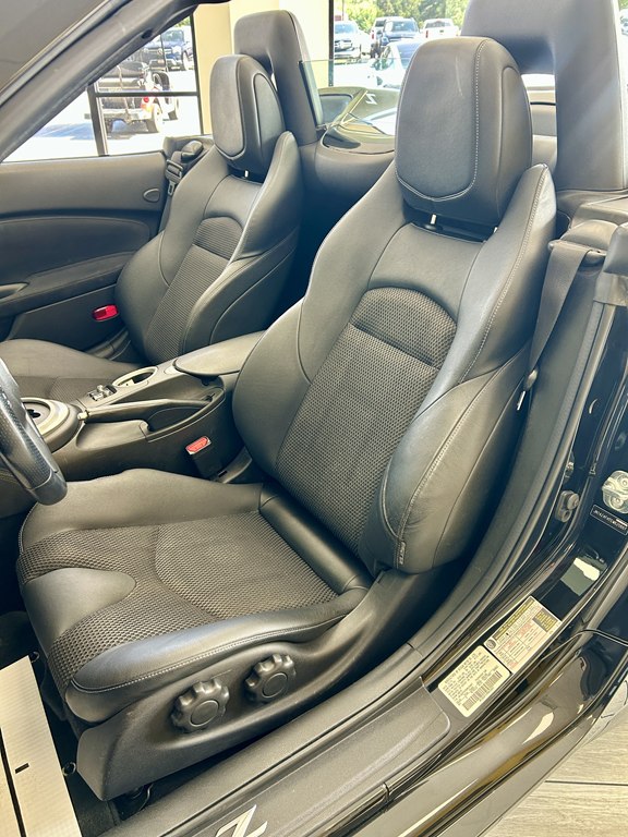 Photo 11 of this NISSAN 370Z