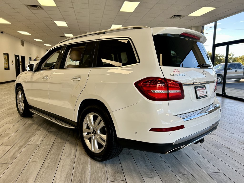 Photo 4 of this MERCEDES-BENZ GLS