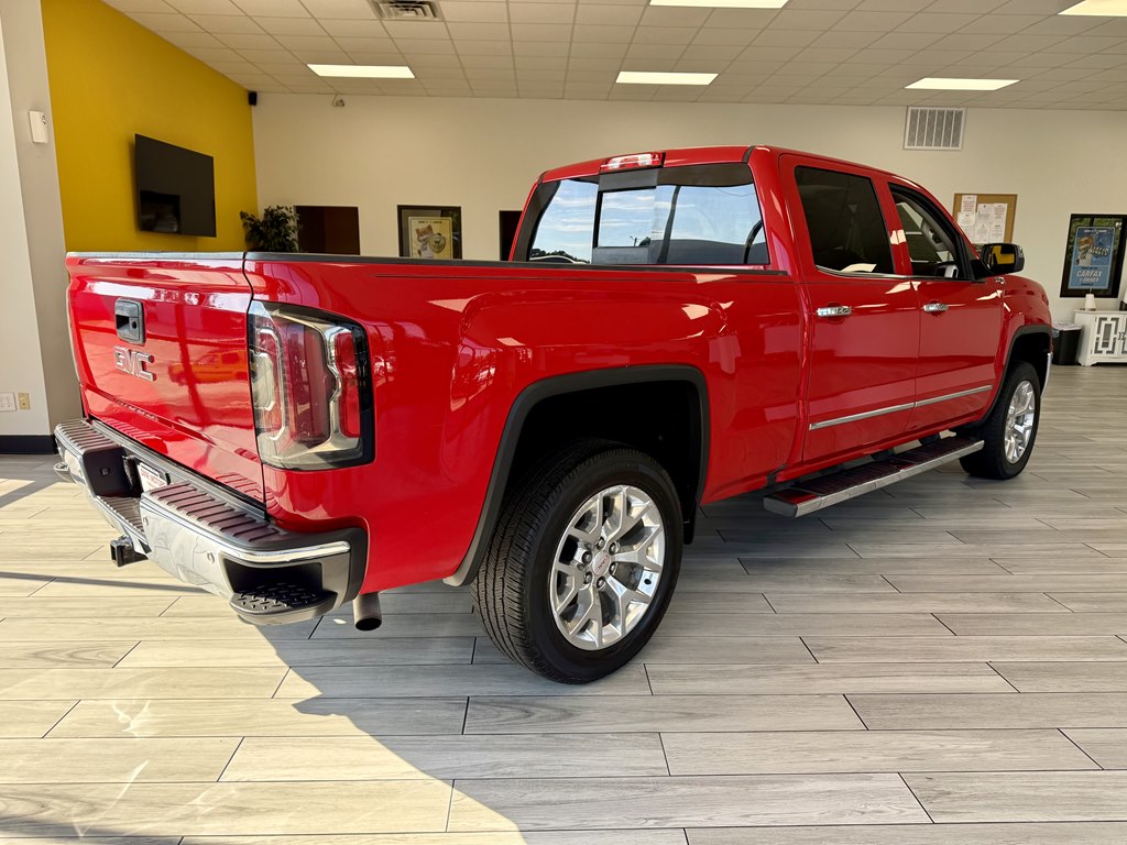 Photo 6 of this GMC SIERRA
