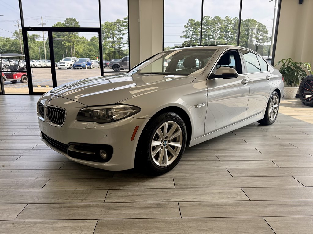 Photo 3 of this BMW 528