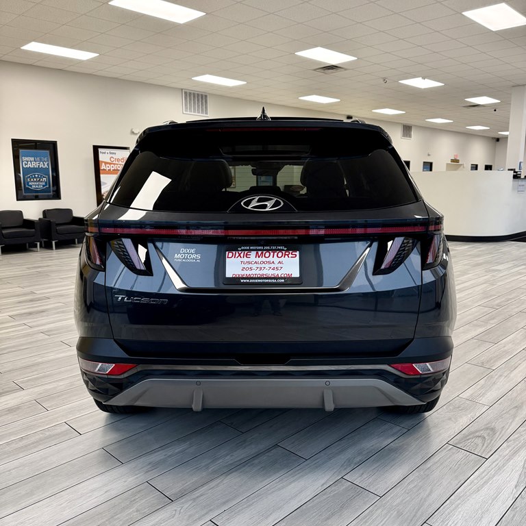 Photo 8 of this HYUNDAI TUCSON