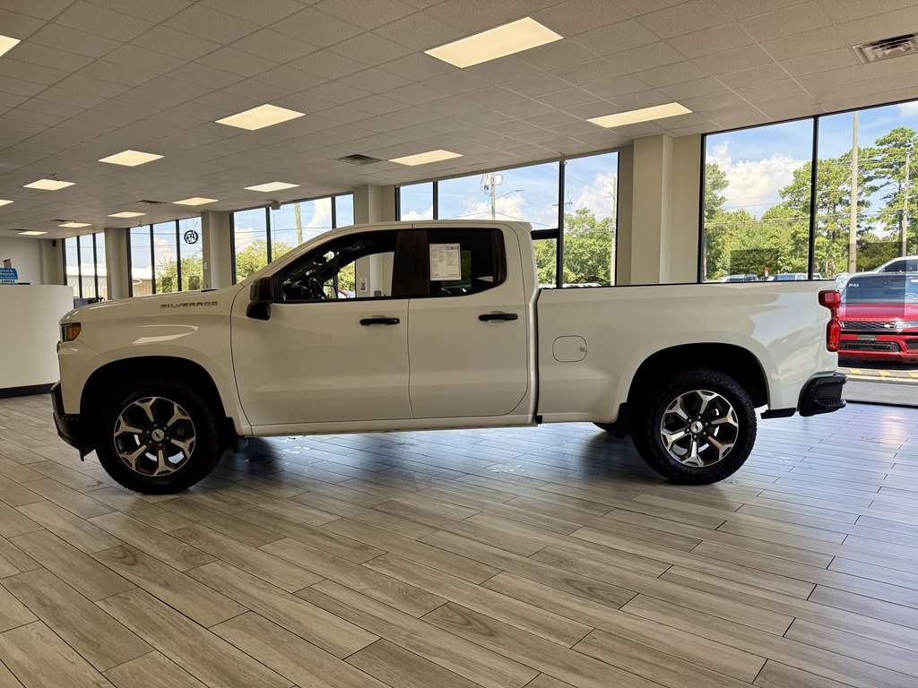Photo 4 of this CHEVROLET SILVERADO 1500