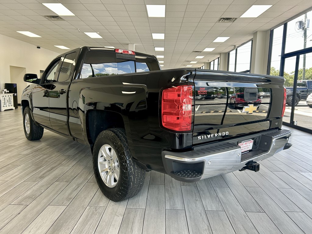 Photo 7 of this CHEVROLET SILVERADO 1500