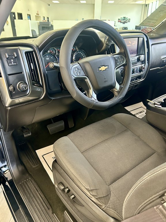 Photo 13 of this CHEVROLET SILVERADO 1500