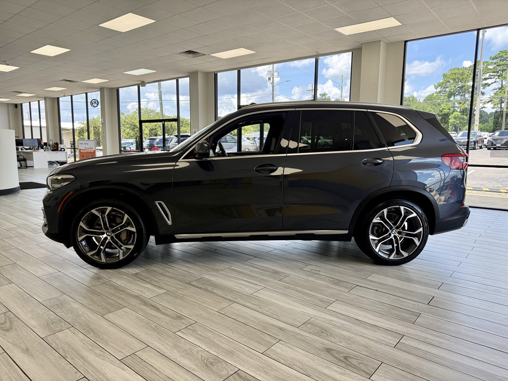 Photo 4 of this BMW X5