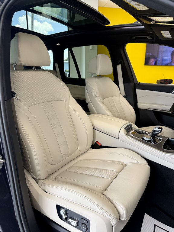 Photo 16 of this BMW X5