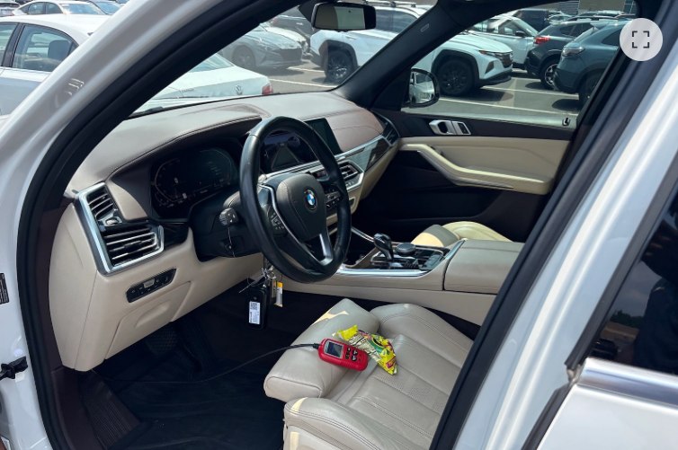 Photo 6 of this BMW X5
