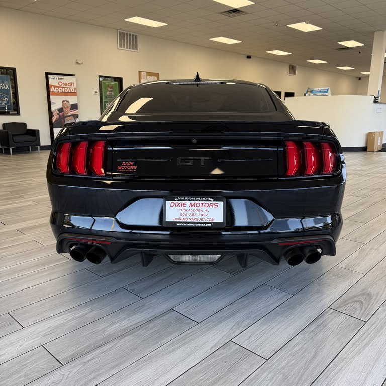 Photo 8 of this FORD MUSTANG