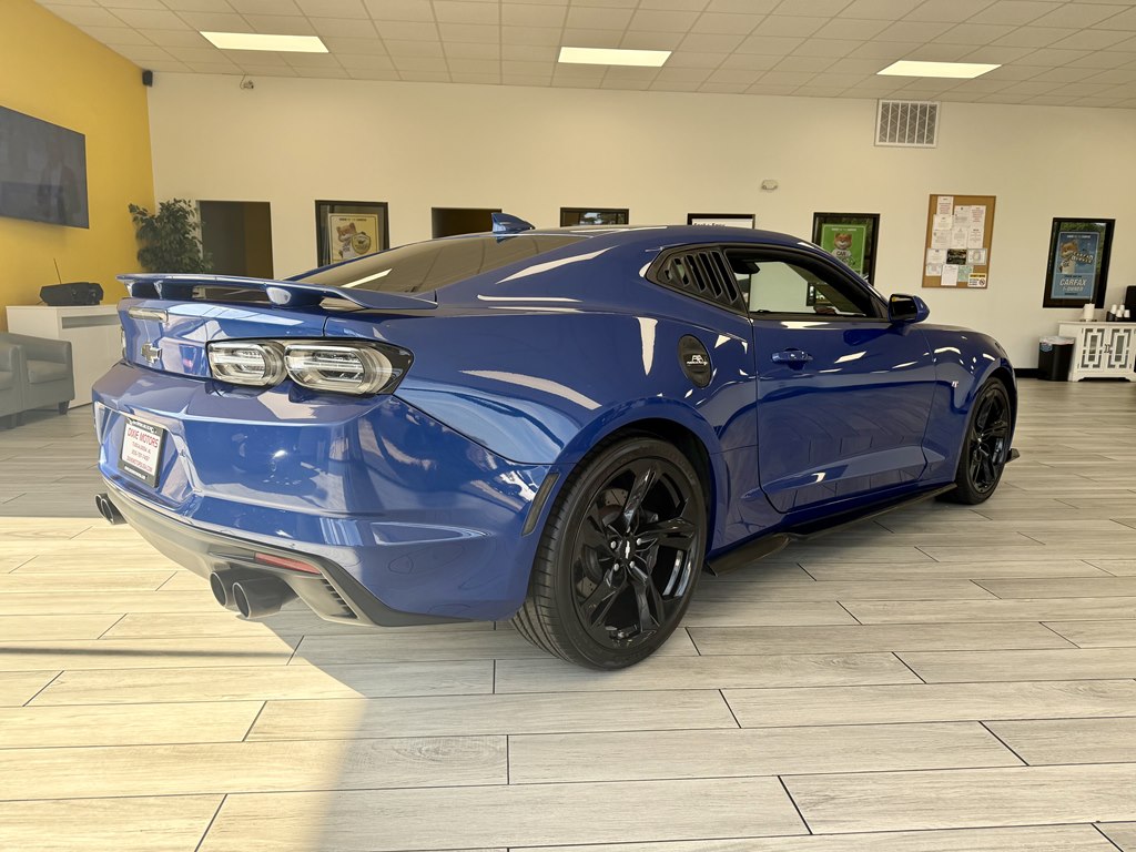 Photo 6 of this CHEVROLET CAMARO