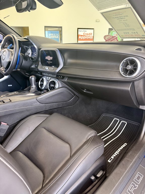 Photo 12 of this CHEVROLET CAMARO