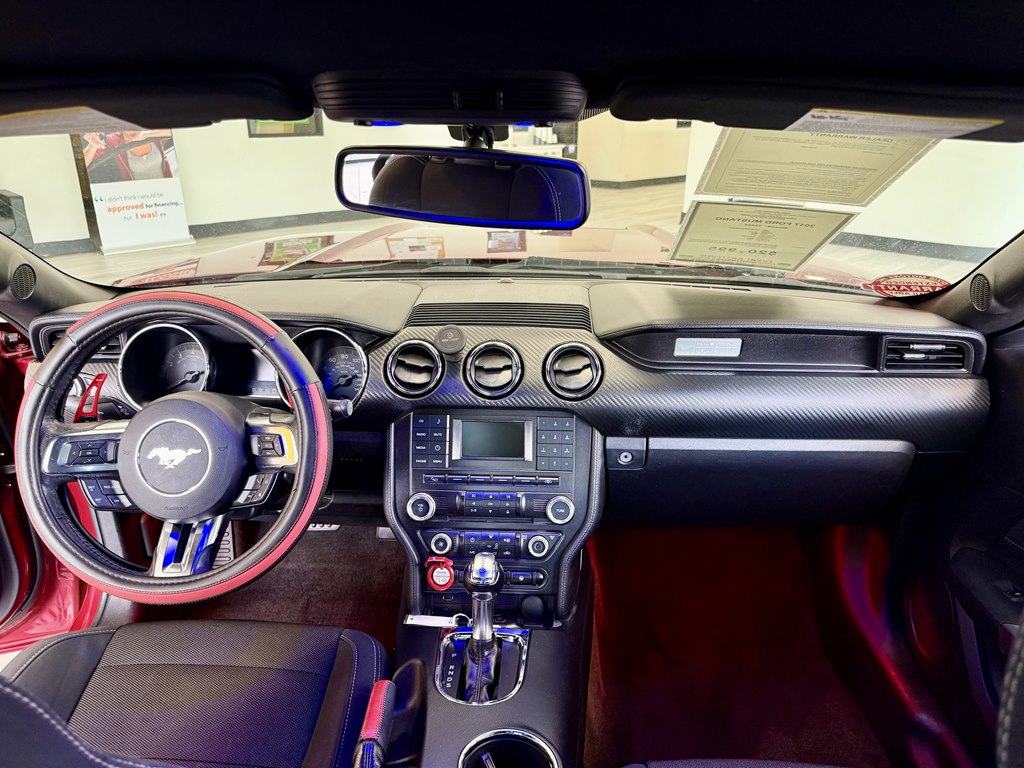 Photo 10 of this FORD MUSTANG
