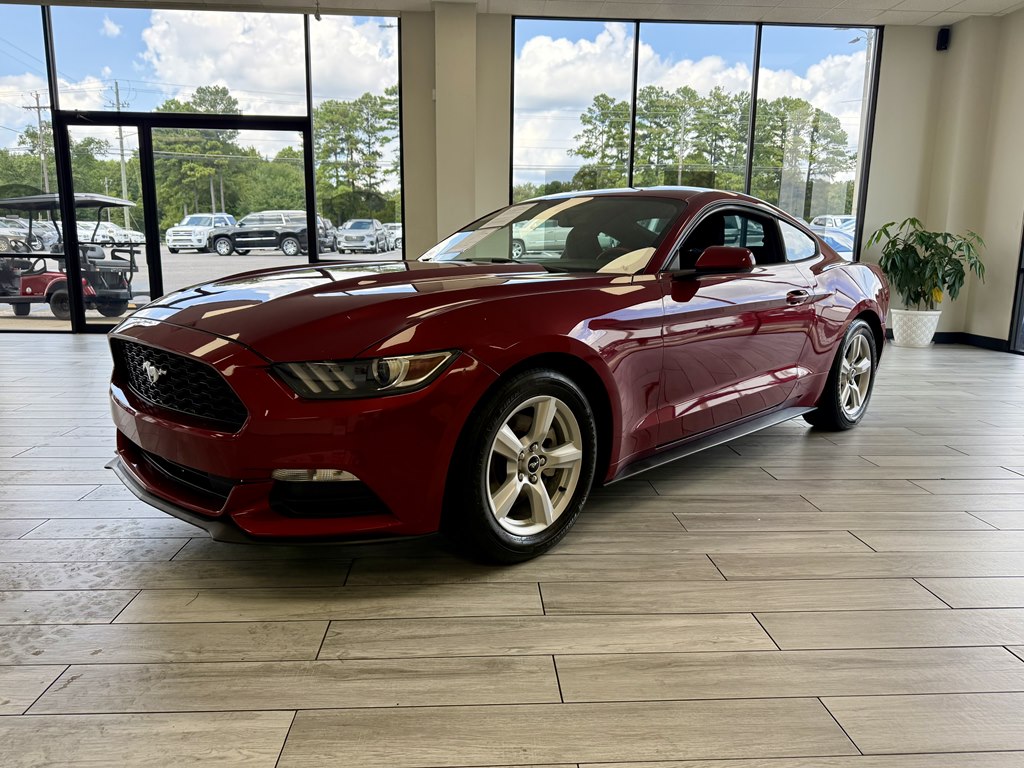 Photo 3 of this FORD MUSTANG