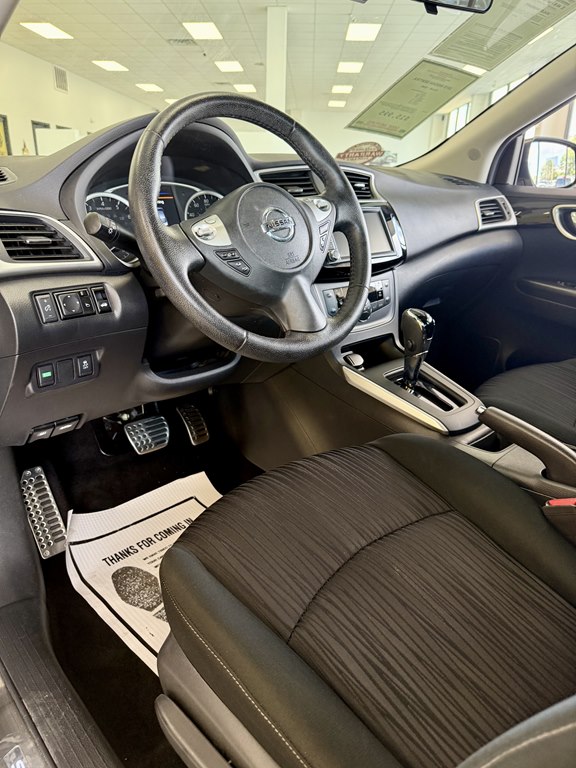 Photo 13 of this NISSAN SENTRA