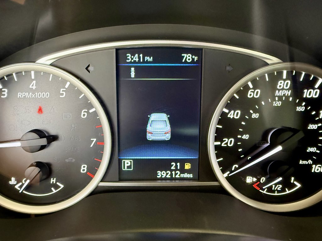 Photo 20 of this NISSAN SENTRA