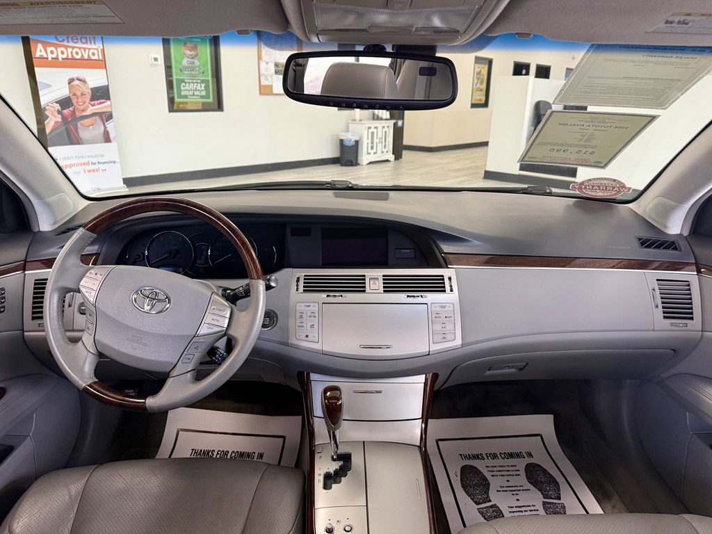 Photo 10 of this TOYOTA AVALON