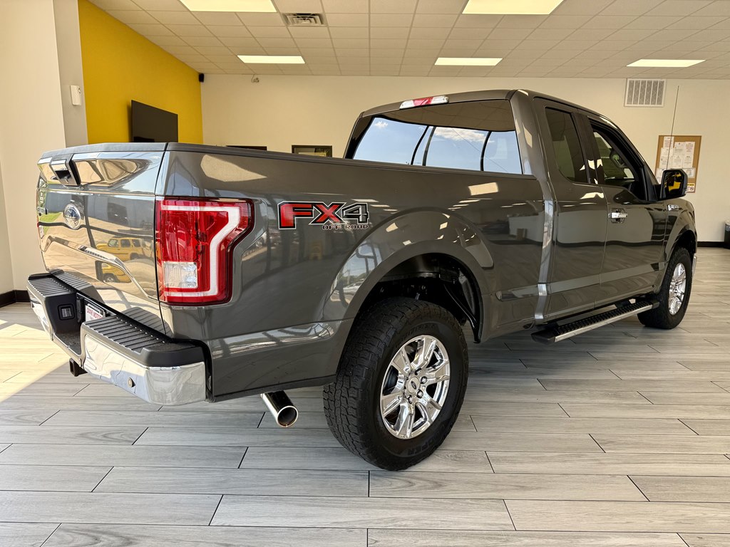 Photo 6 of this FORD F150