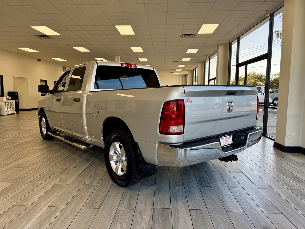 Photo 7 of this RAM 1500