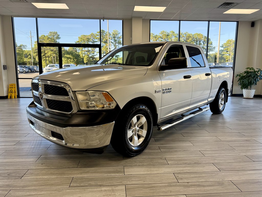 Photo 3 of this RAM 1500