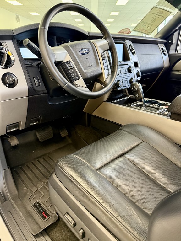 Photo 13 of this FORD EXPEDITION