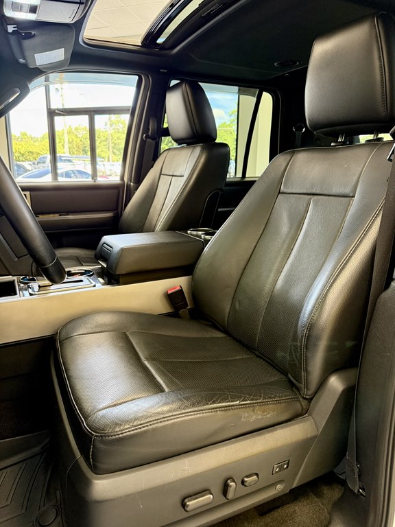Photo 14 of this FORD EXPEDITION