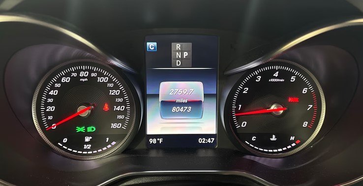 Photo 5 of this MERCEDES-BENZ GLC
