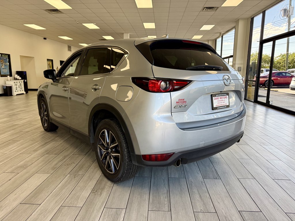 Photo 7 of this MAZDA CX-5