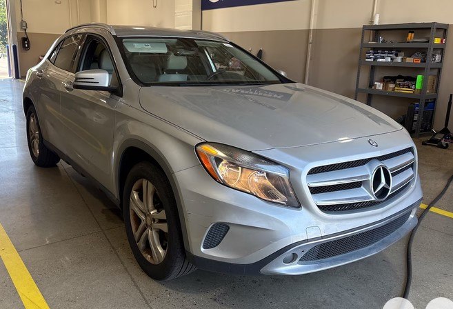 2015 MERCEDES-BENZ GLA