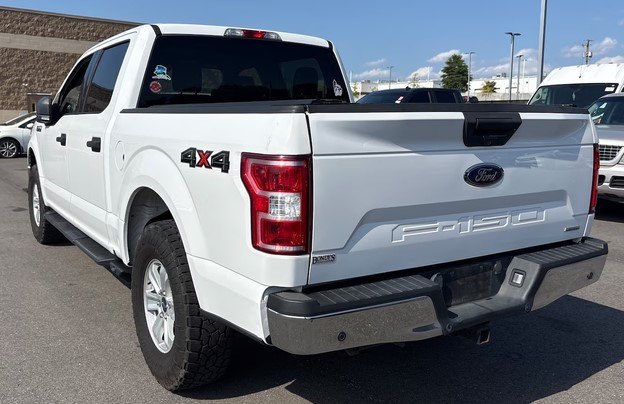Photo 2 of this FORD F150