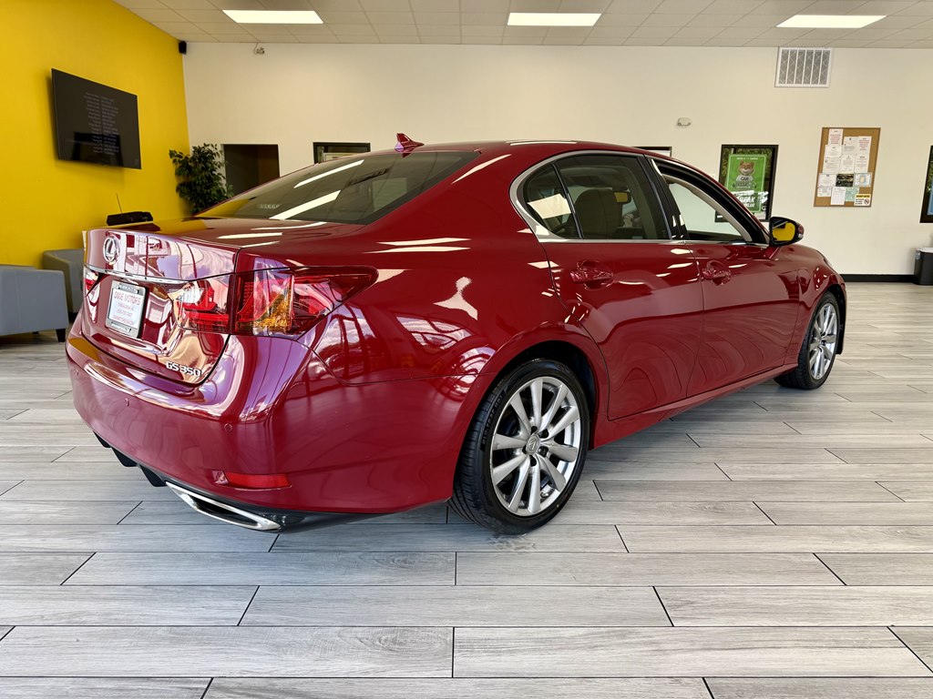 Photo 6 of this LEXUS GS