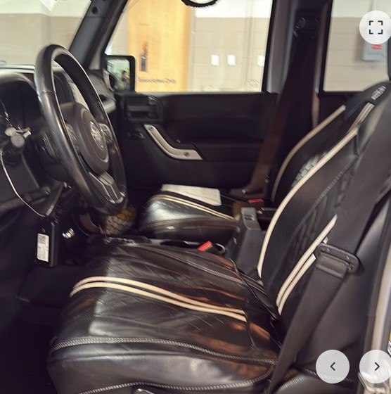 Photo 3 of this JEEP WRANGLER UNLIMI