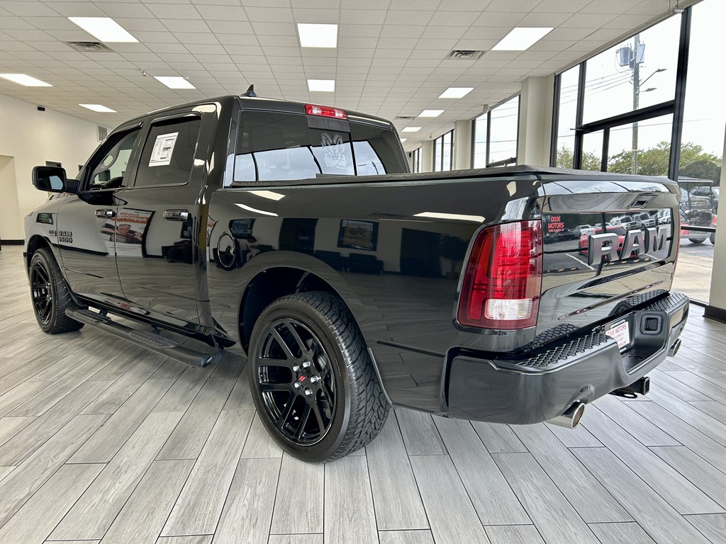 Photo 7 of this RAM 1500