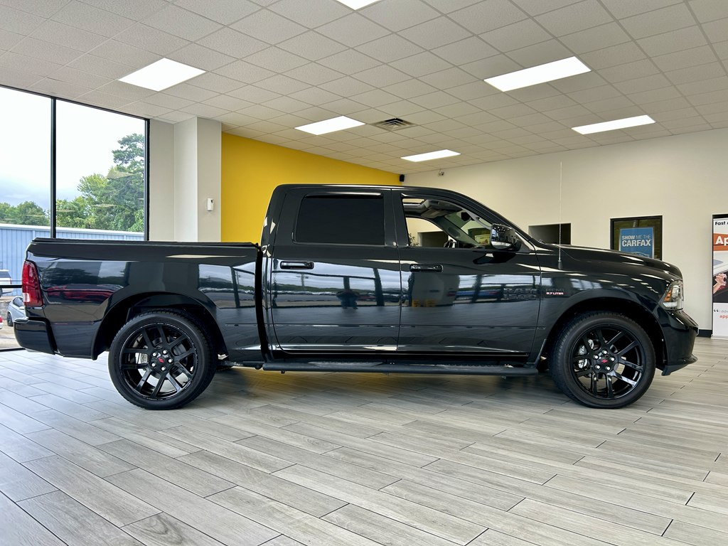 Photo 5 of this RAM 1500