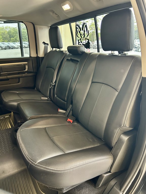 Photo 17 of this RAM 1500