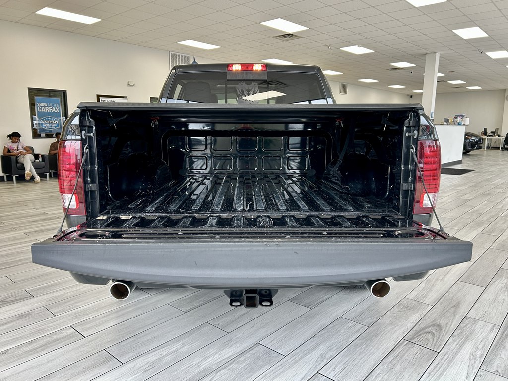 Photo 9 of this RAM 1500