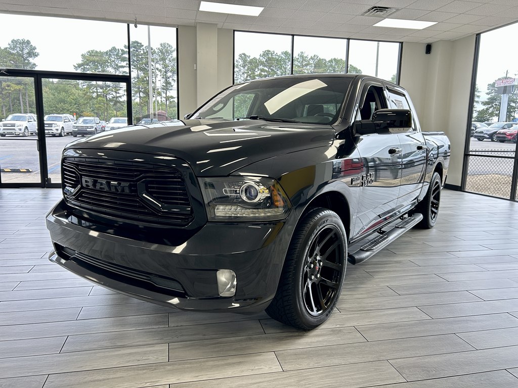 Photo 3 of this RAM 1500