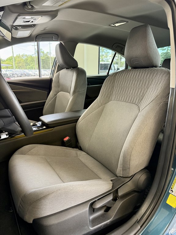 Photo 14 of this TOYOTA CAMRY