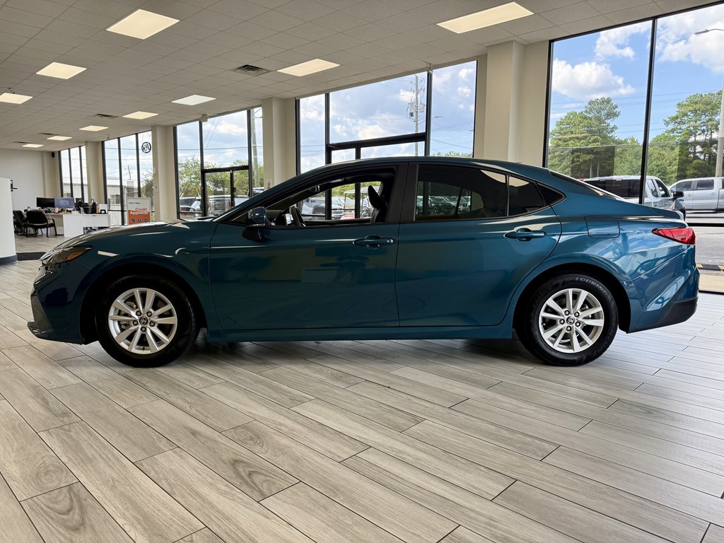 Photo 4 of this TOYOTA CAMRY
