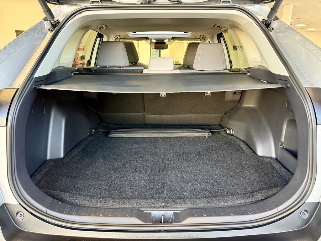 Photo 9 of this TOYOTA RAV4