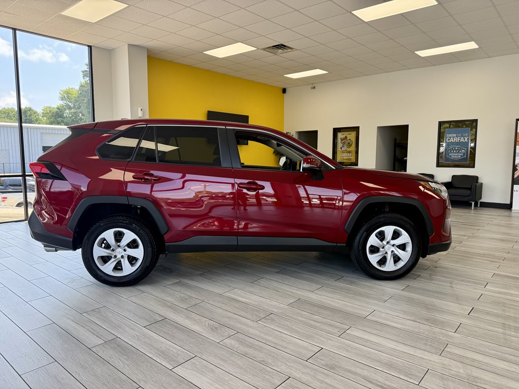 Photo 5 of this TOYOTA RAV4