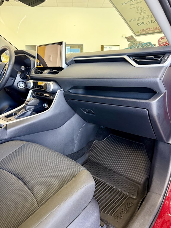 Photo 12 of this TOYOTA RAV4