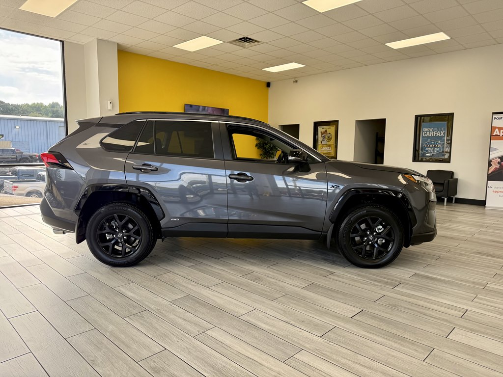 Photo 5 of this TOYOTA RAV4