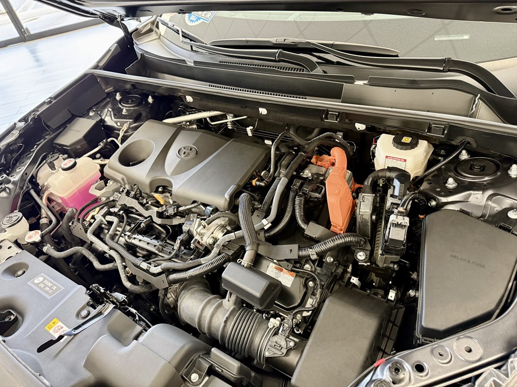 Photo 18 of this TOYOTA RAV4