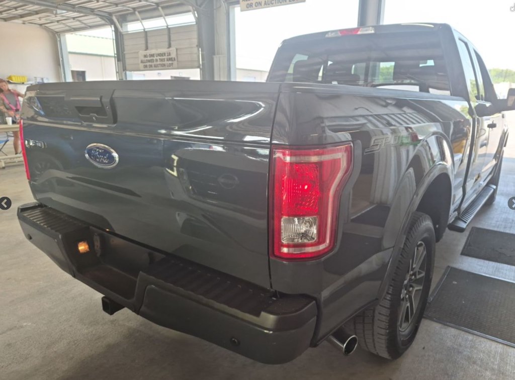 Photo 2 of this FORD F150
