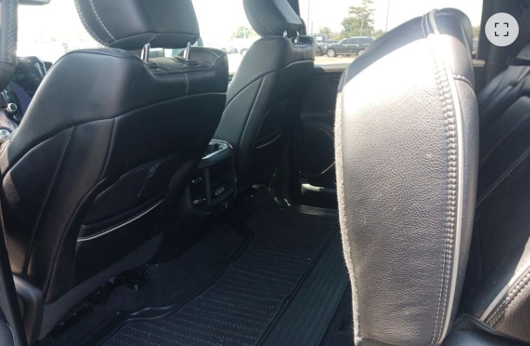 Photo 7 of this RAM 1500