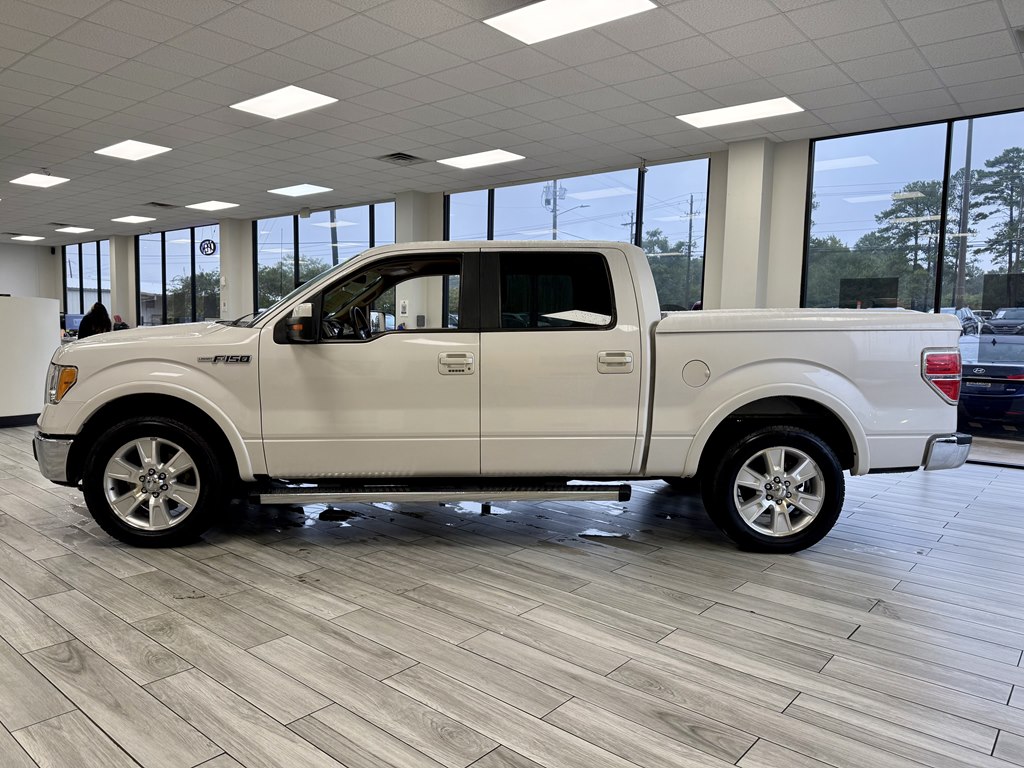Photo 4 of this FORD F150