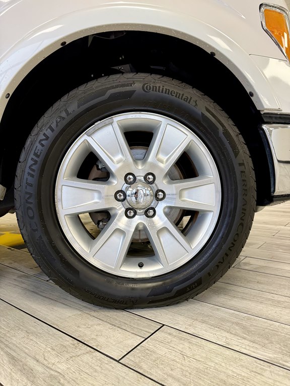 Photo 19 of this FORD F150