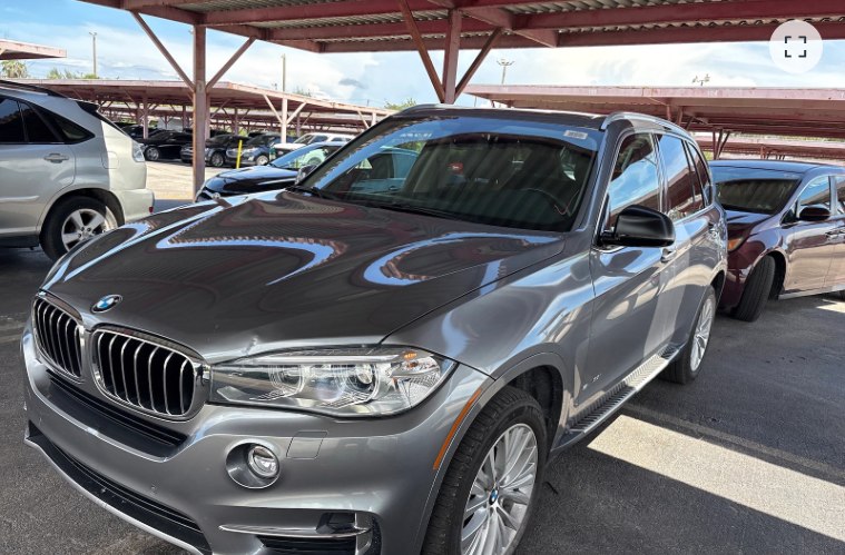 Photo 3 of this BMW X5