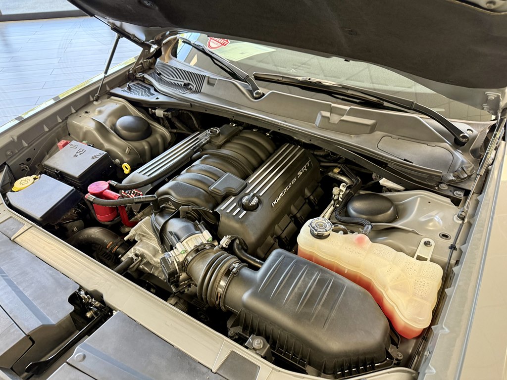 Photo 18 of this DODGE CHALLENGER