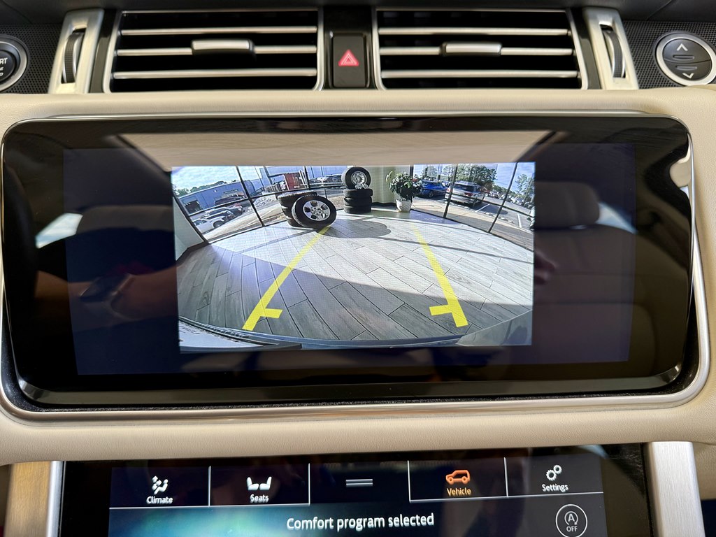 Photo 11 of this LAND ROVER RANGE ROVER